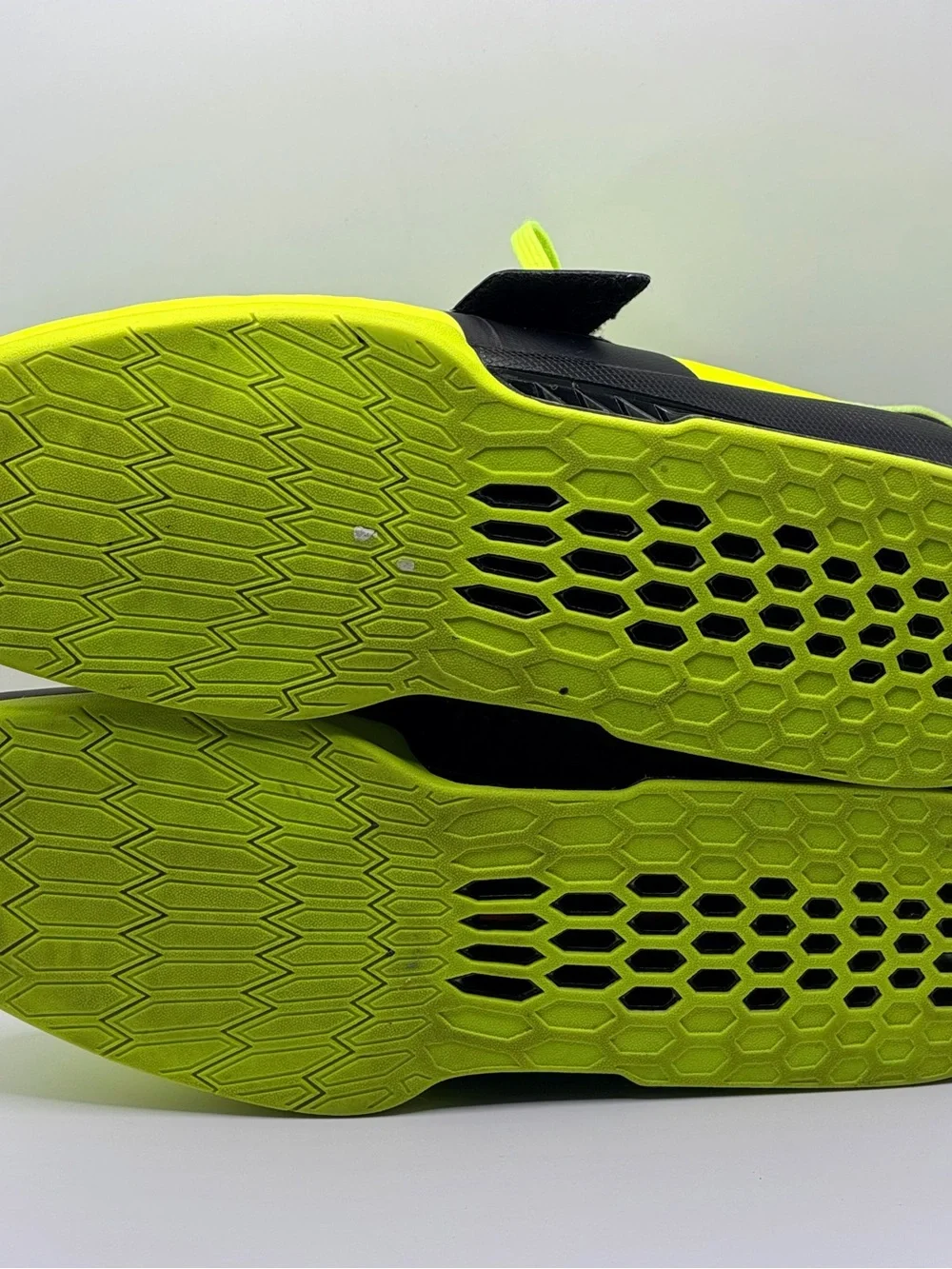 Nike Romaleos 3 weightlifting shoes in Volt/Black